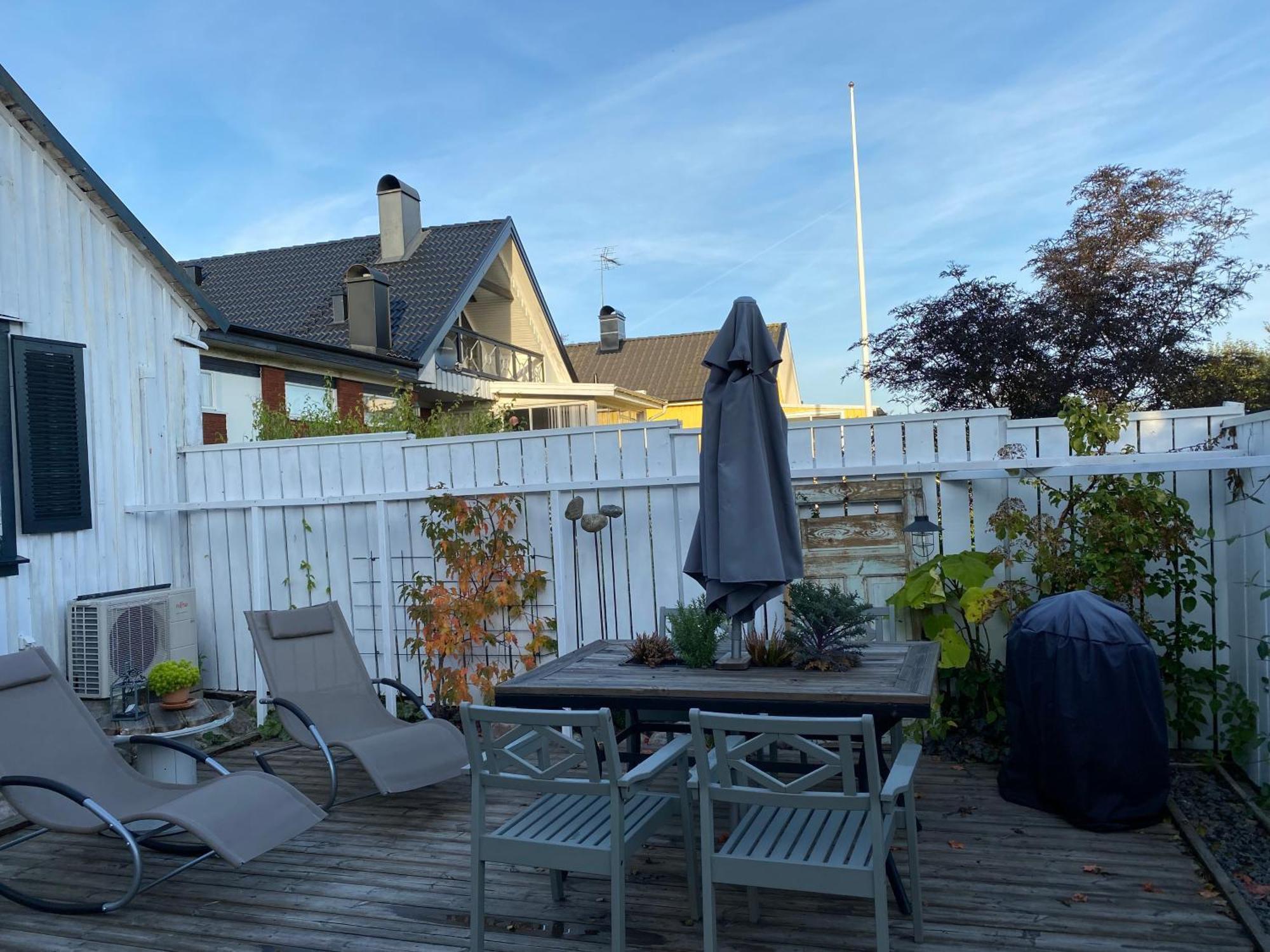 B&B Bland Ormbunkar Och Rosor Falkenberg Exterior photo